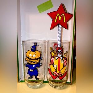 Vintage 1970’s Ronald McDonald & The Hambugler Drinking Glasses